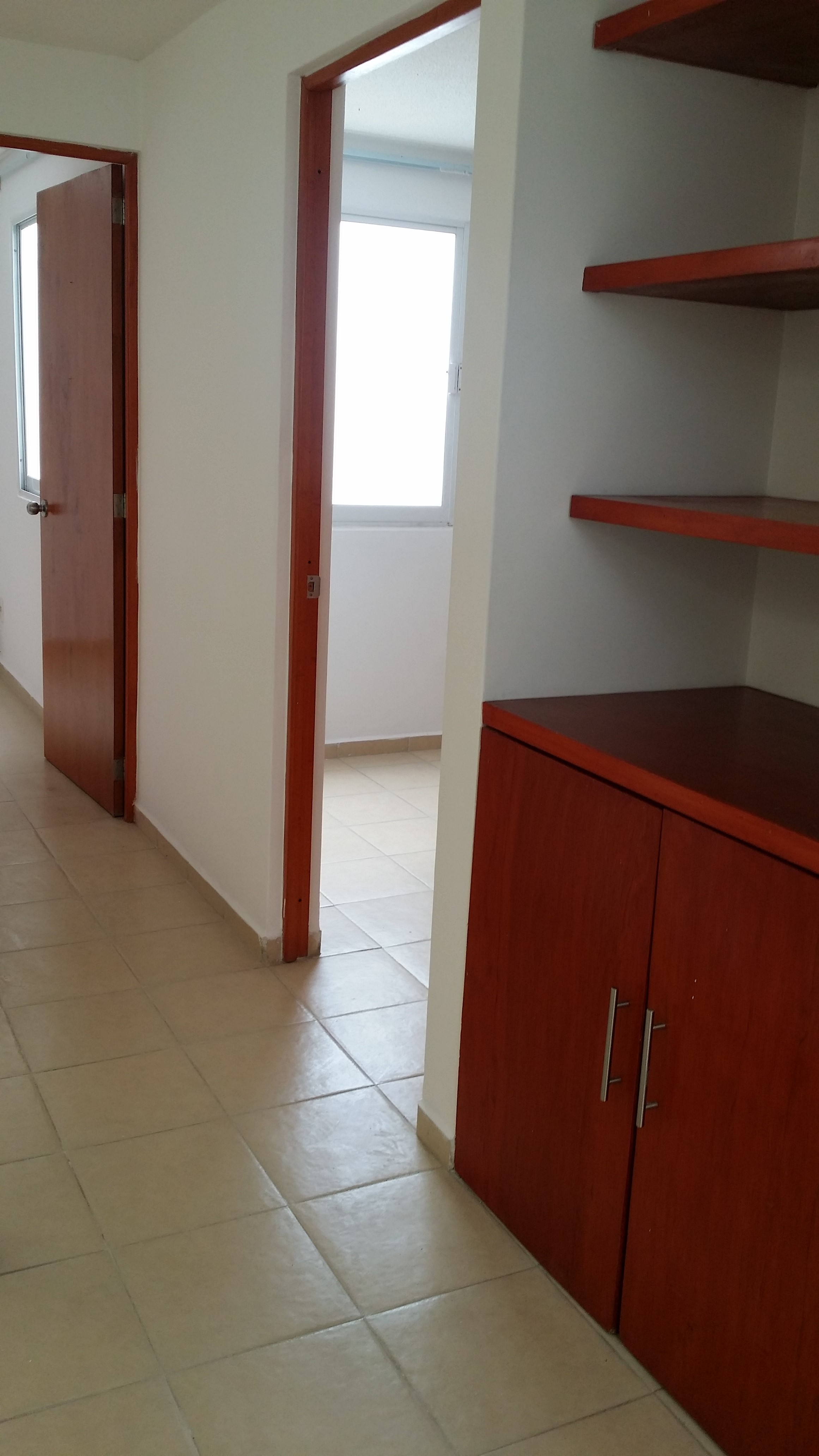 EL ROSEDAL SAN LUIS POTOSI, BONITA CASA EN RENTA TODOS LOS SERVICIOS. A 15 MINUTOS DEL CENTRO